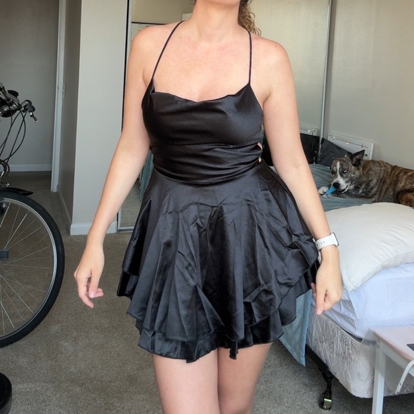 Elegant Satin Strappy Dress bundle black and cream tiktok shop medium - Picture 7 of 10